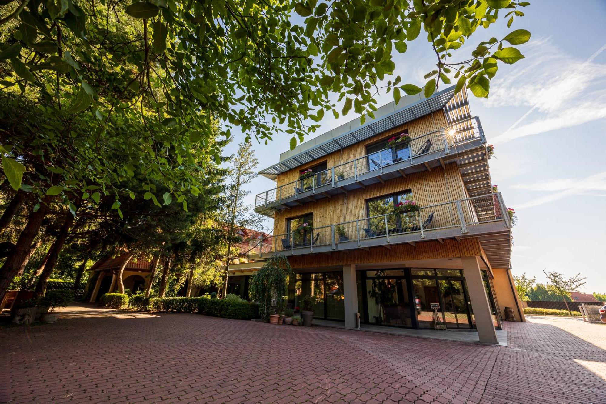 Hotel Frydl — Fotky 3